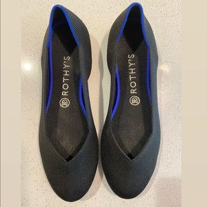 Almost Brand New Rothys black flats